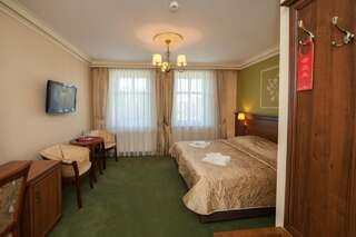 Отель Hotel przy Młynie Рыбник Небольшой двухместный номер с 1 кроватью или 2 отдельными кроватями-3