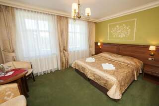 Отель Hotel przy Młynie Рыбник Небольшой двухместный номер с 1 кроватью или 2 отдельными кроватями-4
